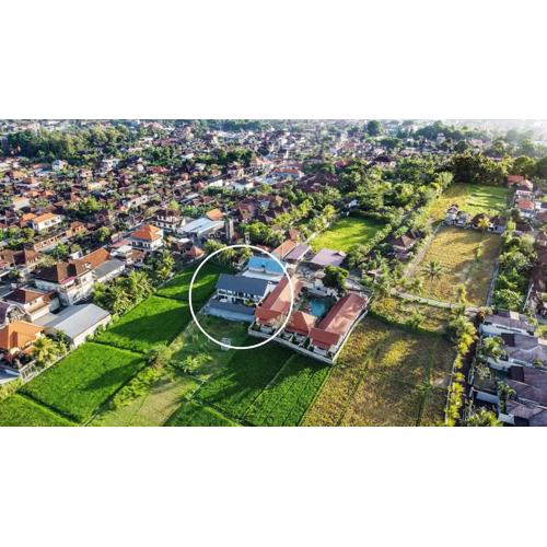 White Blue House 7 -Pvt Room, Shared Pool&Kitchen