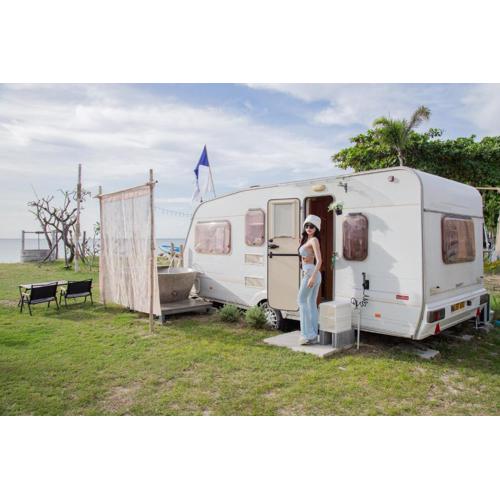 White House Beach Camping Caravans
