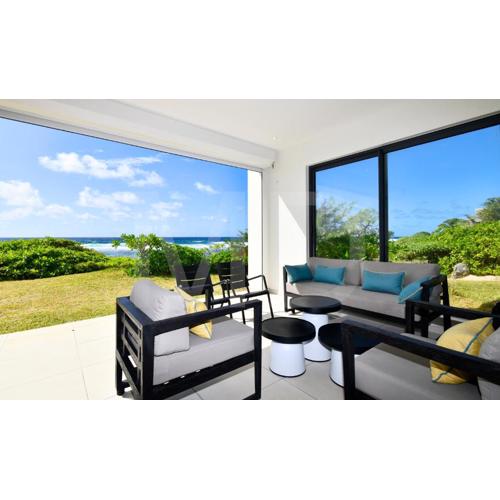 White&Blue Beachfront Luxury Poste Lafayette