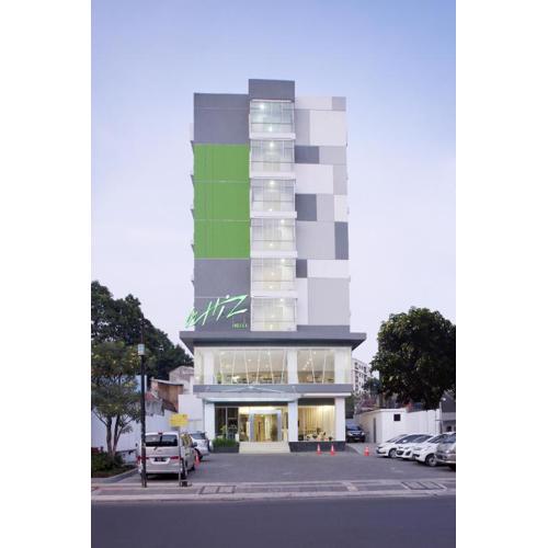 Whiz Hotel Cikini Jakarta