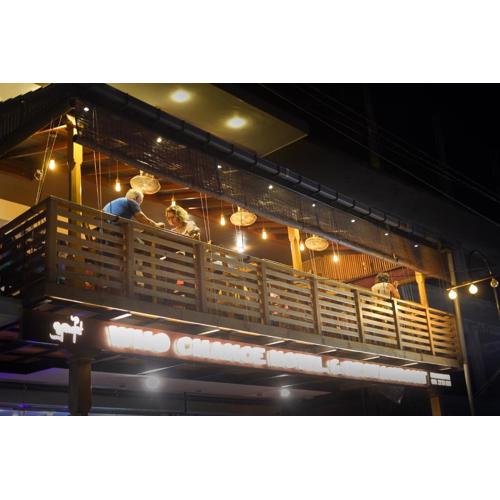 Who Chance Hotel and Restaurant