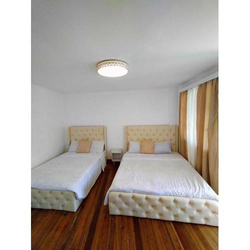 Whole House 6 Bedroom 4 Bathroom Baguio Transient House