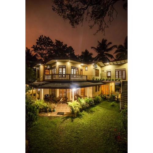 Wildlife Safari House