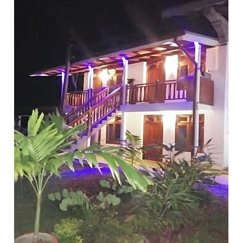 Wimal Wood Stock Surf House