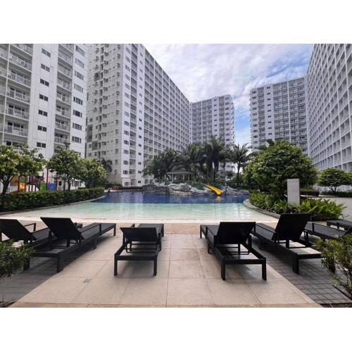 Win-ter Staycation 3