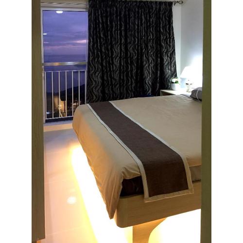 Wind Residences Tower 4 18th Floor