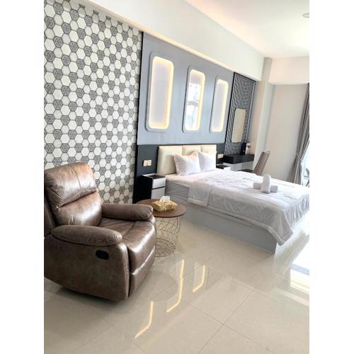 Wiwi Formosa Residence Nagoya with Balcony-Spacious