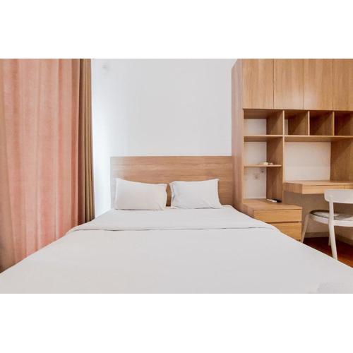 Wonderful Studio at Sky House BSD Apartment By Travelio