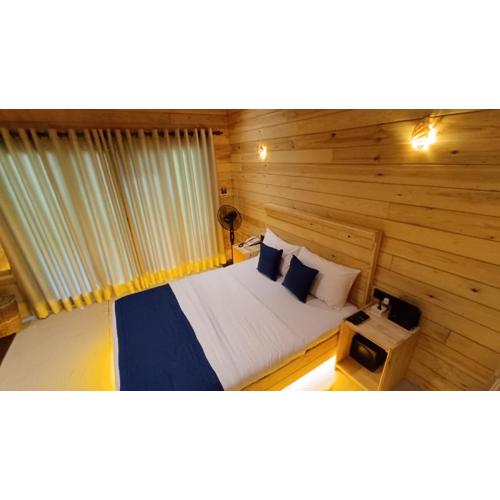 Wood Chalets Ella