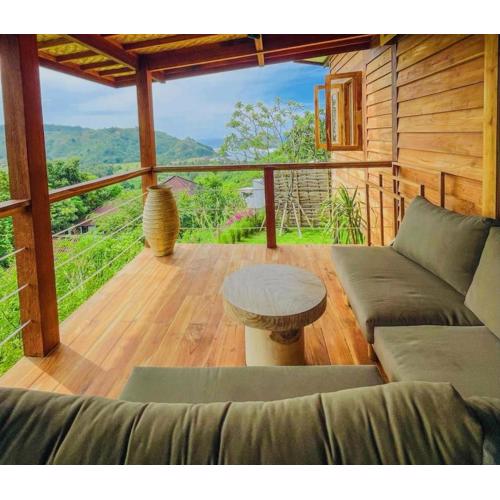 Woodhouse - Simple Life in South Lombok