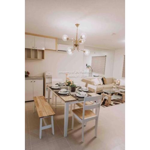 Work-friendly Mountain-view condo near SM Seaside