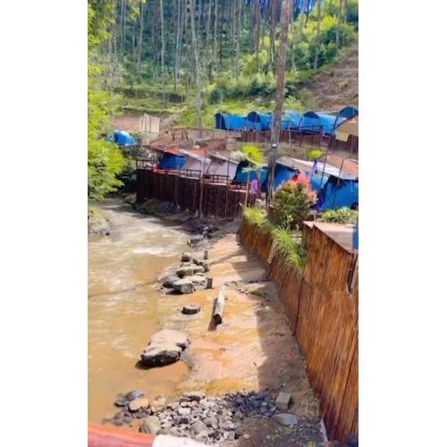 Wulandari Camp Riverside