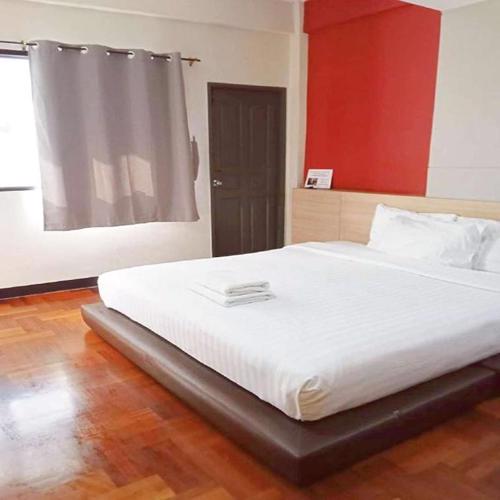 X GO INN BTS Silom Saint Louis - บีทีเอส เซนต์หลุยส์