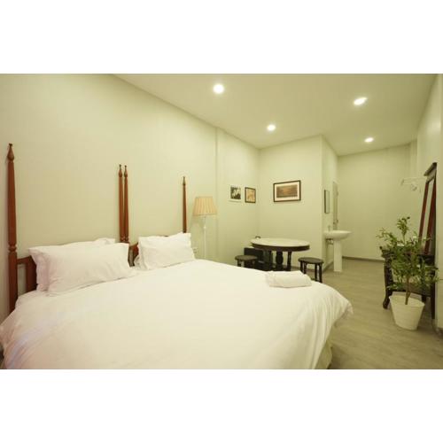 X Hidden Dragon Yaowarat Road ถนนเยาวราช