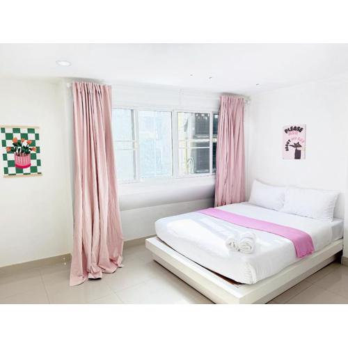 X Oh My Nap- Sukhumvit Soi 3 BTS Nana