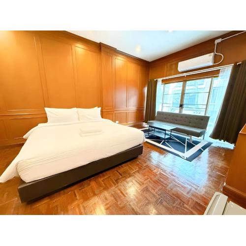 X Stay On Sukhumvit Soi 11 สเตย์ออน สุขุมวิท 11