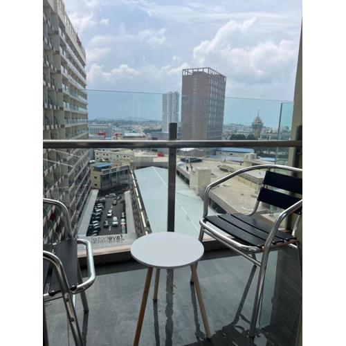 Xing Nagoya Thamrin City