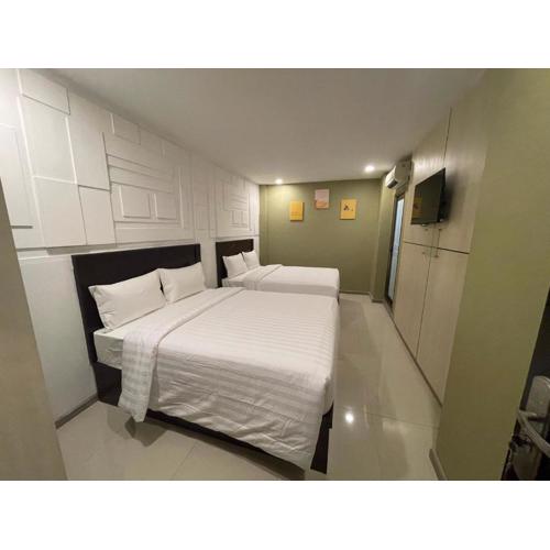 XTen Guest House near Harbour Bay Batam