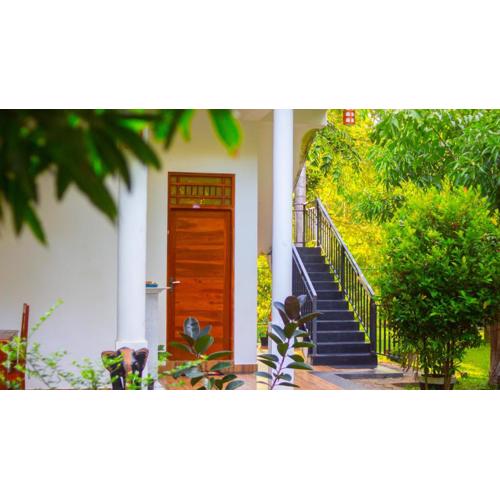 Yala Safari River View Hotel