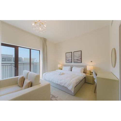 Yas Golf Collection Cozy Studio