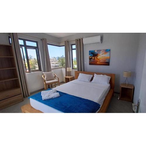 Yasmina II - Splendide Penthouse vue mer à 5 mn à pied de la plage