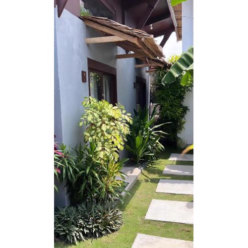 Yay Lodge SIARGAO, private room 1 with AC & hot shower and fast Starlink Wifi