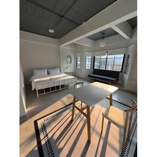 Yellow Place Sukhumvit Soi 2 -เยลโล เพลส สุขุมวิทซอย 2