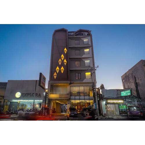 Yellow Star Gejayan Hotel