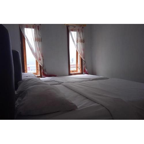 Yeski Homestay at Desa Wisata Bromo Mitra RedDoorz