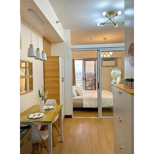 Yevaiah's Escape - The Celandine