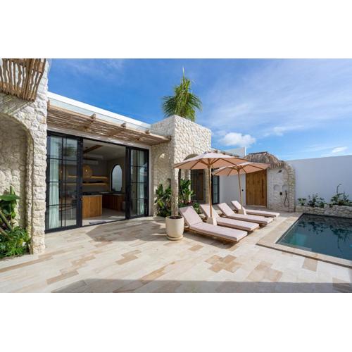 Yolla Bingin 2010 - Uluwatu by Yolla Hospitality