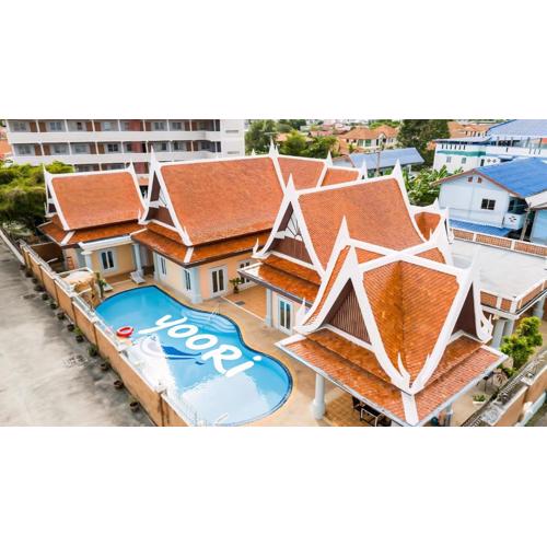 Yoori Hotel