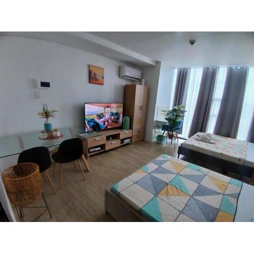 Your Home Near The City Life