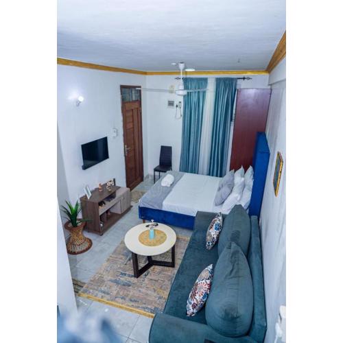 You're here,you're home Studio Apartment mombasa bamburi