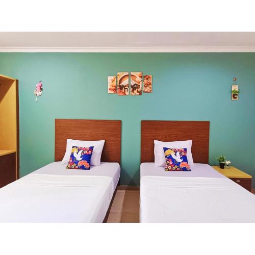 YUTAKA INN Dukuh Kupang Surabaya