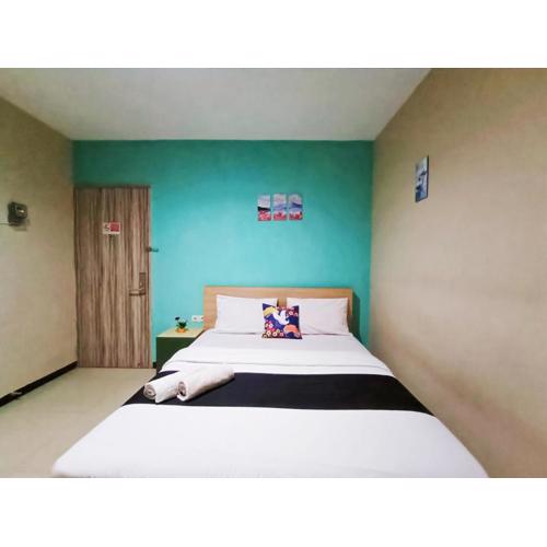 YUTAKA INN Galaxy Merr Surabaya