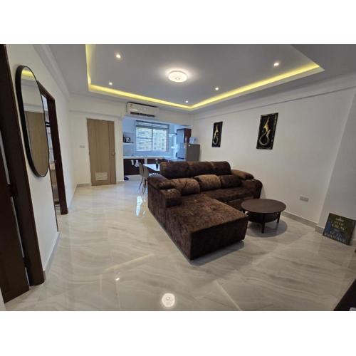 Yuya's sweet Condo suite