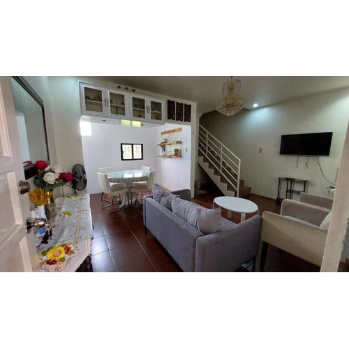 YYY's Townhouse