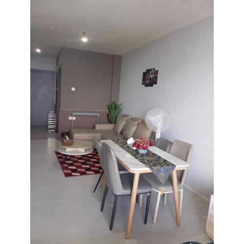 Zahra Formosa, studio 25-10