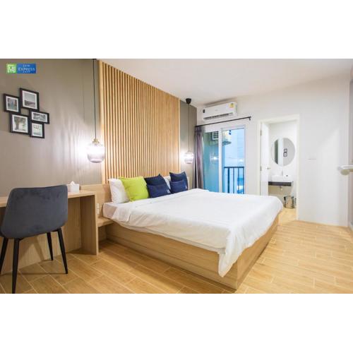 Zayn Express & Suites