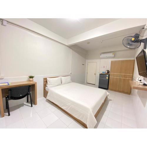 Ze Residence Ram Intra