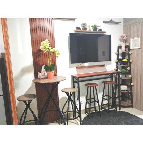 Zeki's Place - Shore 2 Residences MOA