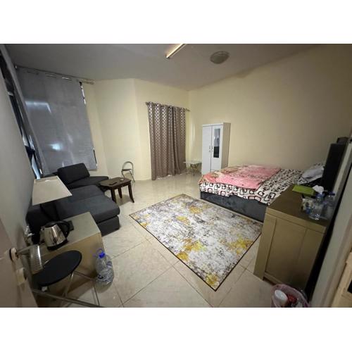 Zen Hideaway - Sleek Furnished Sanctuary