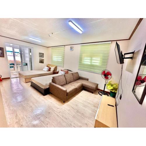 Zenmist Properties- Studio Type Condo