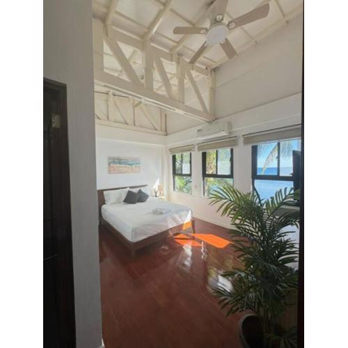 ZenStay Retreats Private Luxury Beach House Rental