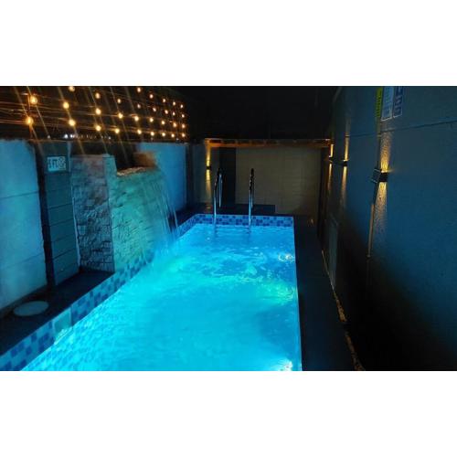 Zoie's Exclusive Villa with pool