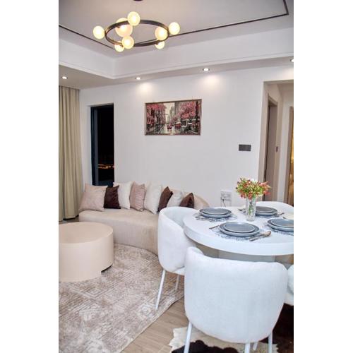 Zuri luxury suite at oak classic residency, Kilimani